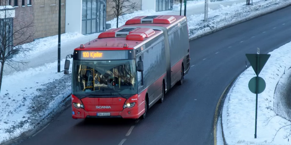 Passasjerer Og Ansatte Taper På Anbudene I Kollektivtrafikken ...